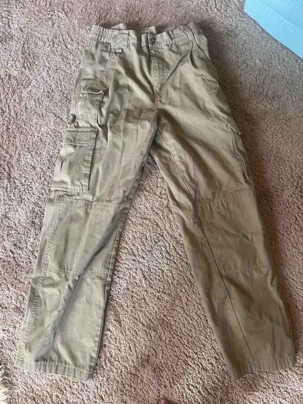 Cabela’s Men's Trail Hiker Khaki Cargo Pants - Durable Everyday Wear Size 32
